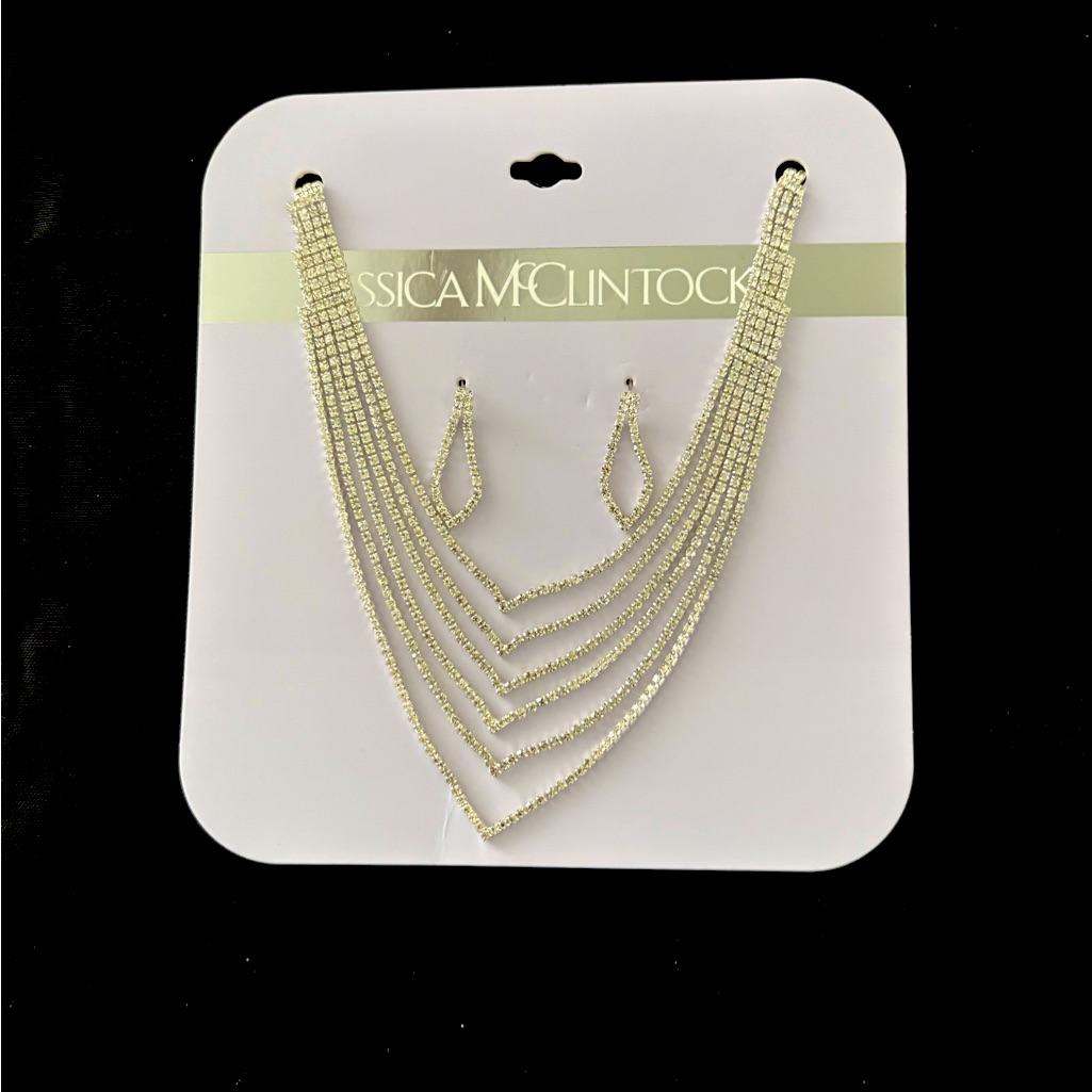 New Jessica Mcclintock Necklace And Earrings Set Brand New